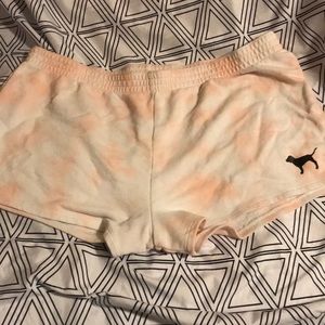 VS Pink lounge shorts sz L